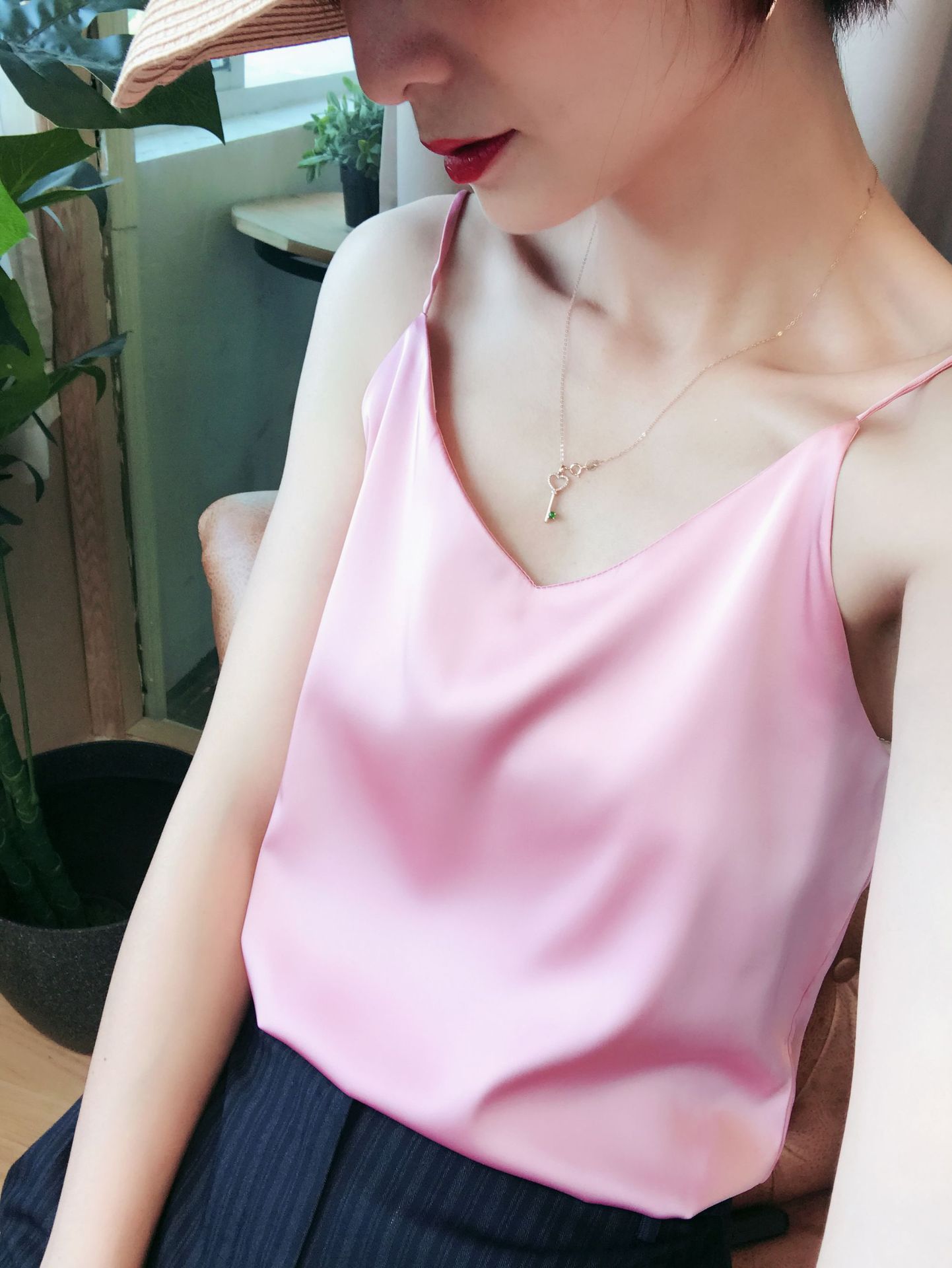 Solid Sleeveless Casual Tops V-Neck Female Vest Women Summer Silk Tank