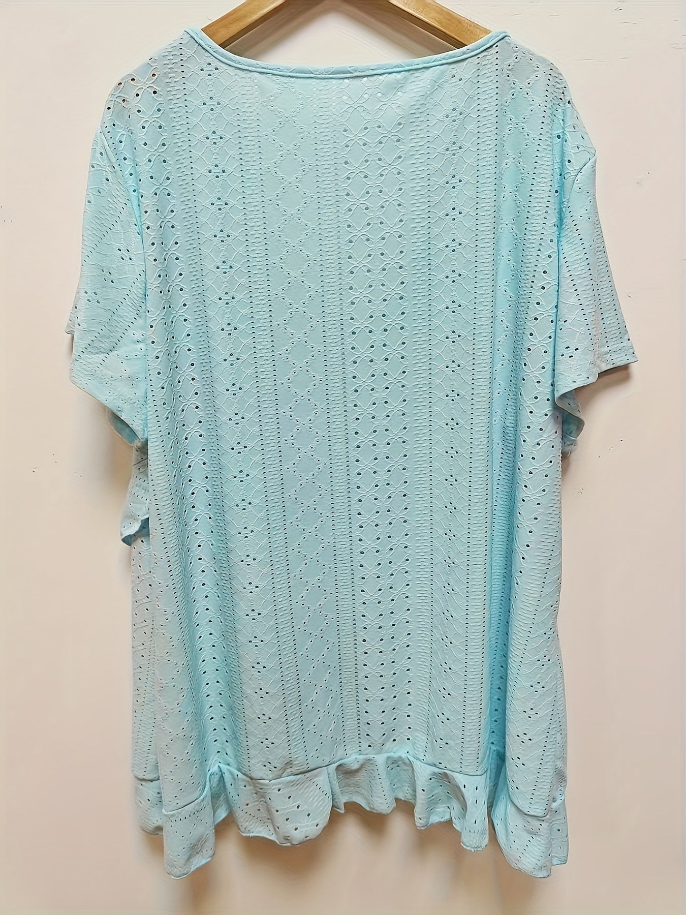 Self-pick-up Plus Size Women's Casual Solid Color Jacquard V-Neck Short Sleeve T-Shirt