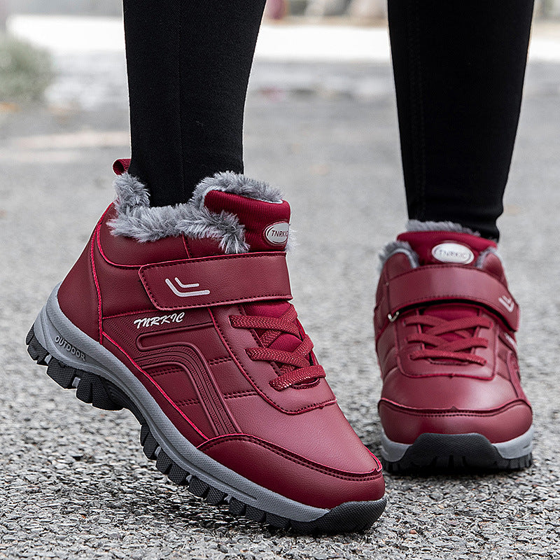 Nomadix Alpine Grip Boots