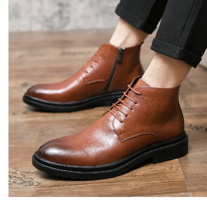 Sandstone Men's High-Top Hikers
